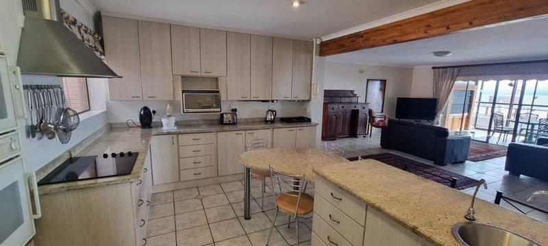 4 Bedroom Property for Sale in Mossel Bay Central Western Cape